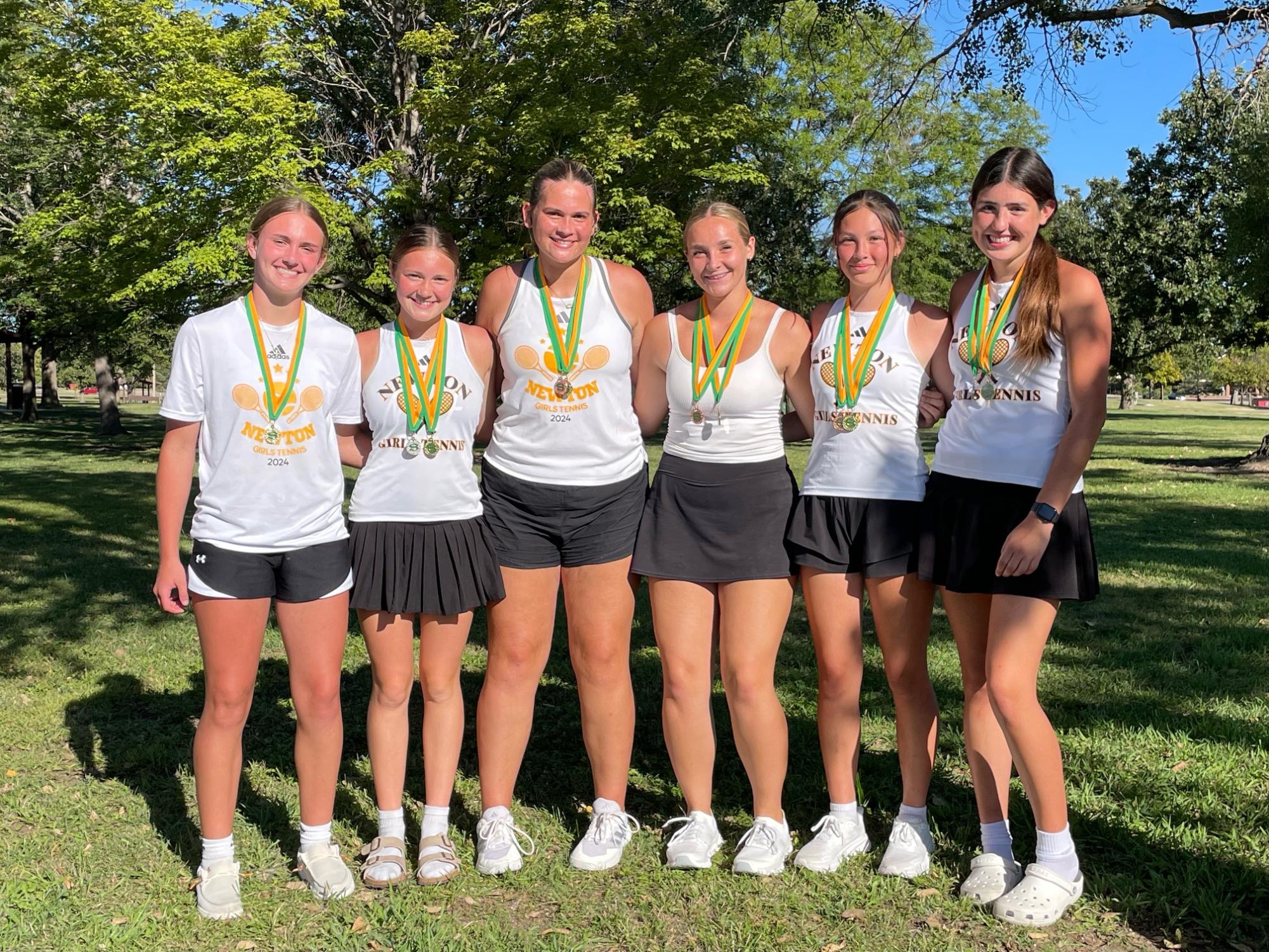 Freshman Ryah Bristol, Junior Ashley McMullin, Senior Lily Schloneger, Junior Marisa Musser, Junior Kaia Bach, and Senior Sadie Houser 