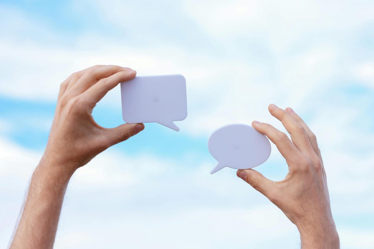 Picture of two word bubbles